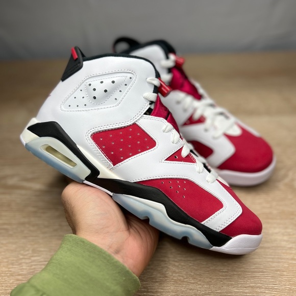 Air Jordan 6 Retro Carmine - Picture 2 of 7